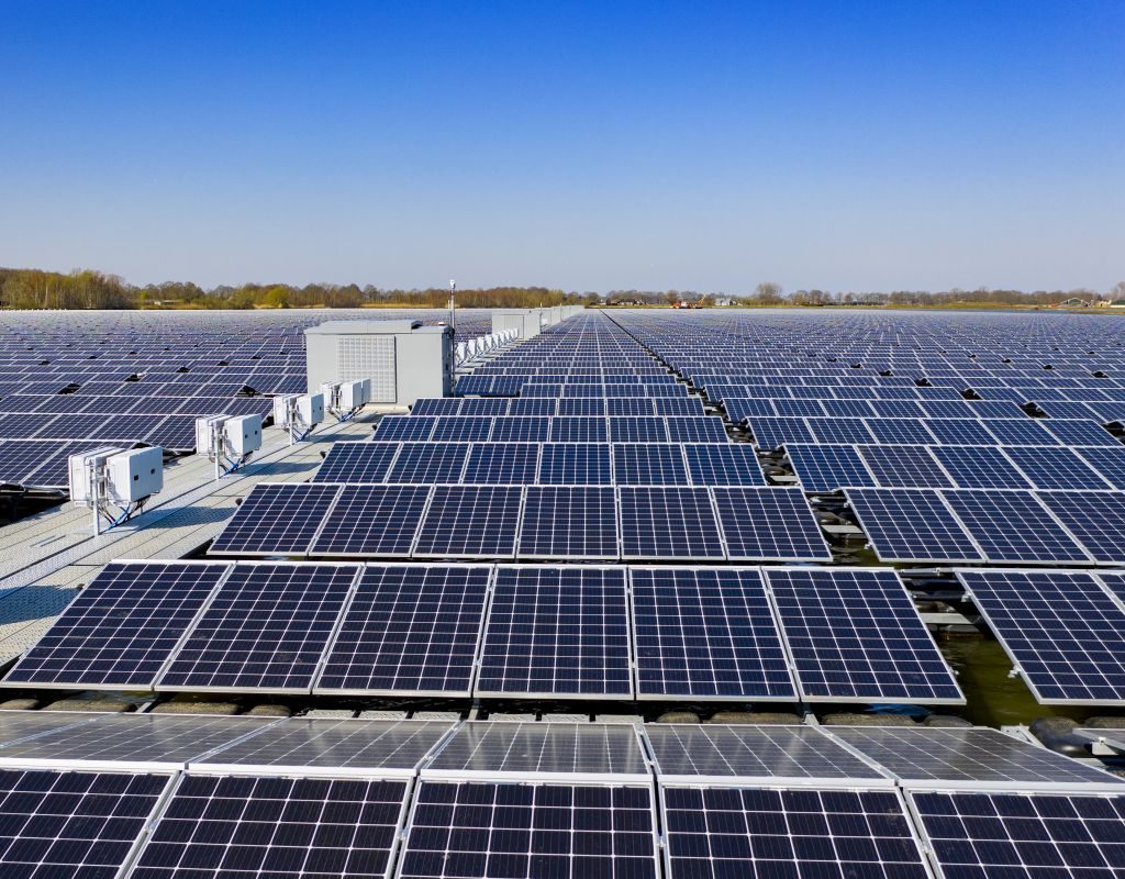 Drijvend-zonnepark-Bomhofsplas-4